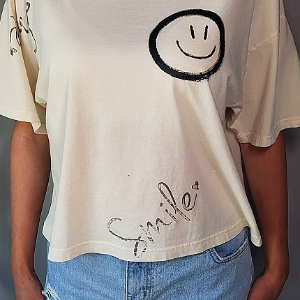 SMILE T-SHIRT